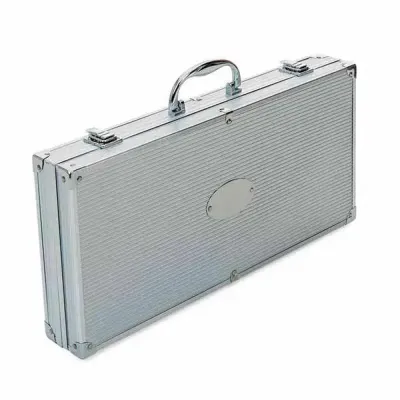 Kit de churrasco personalizado em maleta de alumínio