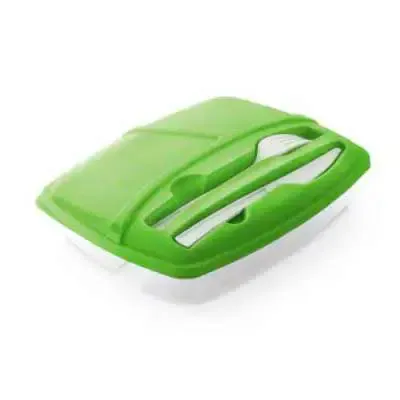 Marmita em PP com 3 compartimentos, garfo e faca. Apto para microondas (retirar a tampa). 235 x 1...