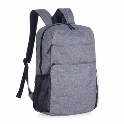 Mochila de Nylon para Notebook e bolsos laterais 