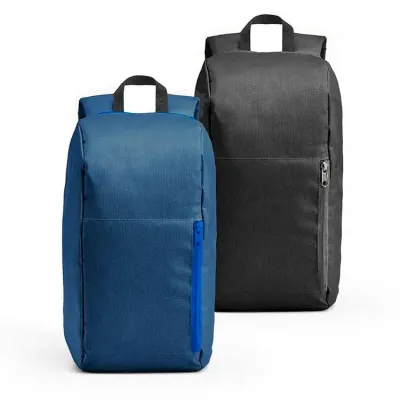 Mochila personalizada nas cores azul e preta