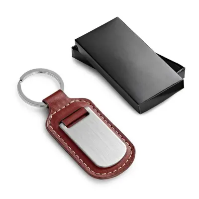 Chaveiro em sintético e metal