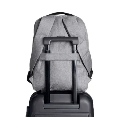 ochila confeccionada em nylon - cinza