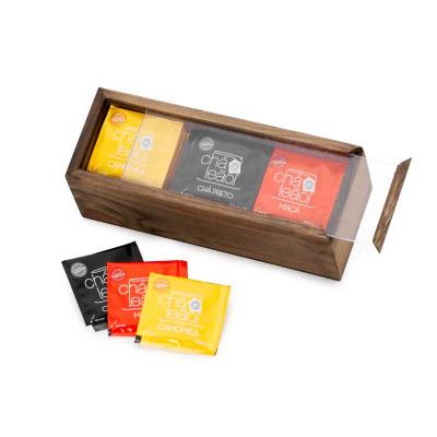 Kit chá em caixa de madeira envelhecida com três divisões e sachês
