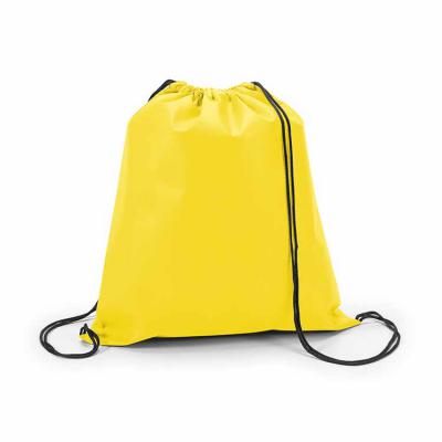 Saco mochila personalizado na cor amarela
