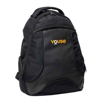 Mochila personalizada com um design moderno ideal para o uso urbano