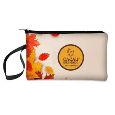 Necessaire amarela com detalhes em preto