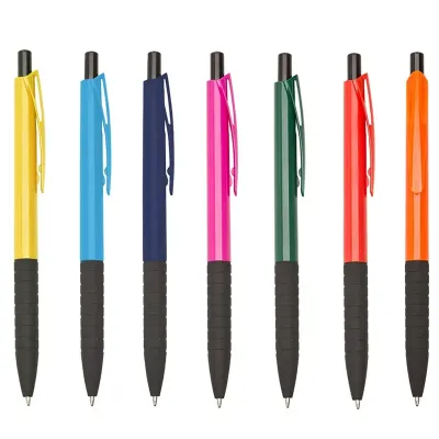 Caneta plástica emborrachada: várias cores