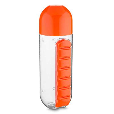 Garrafa plástica com porta pílulas