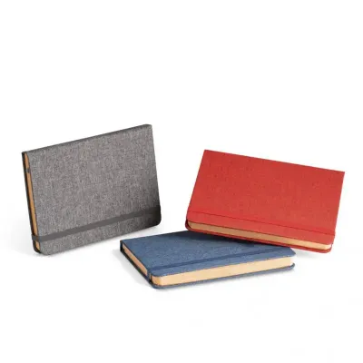 Caderno com Pauta em várias cores