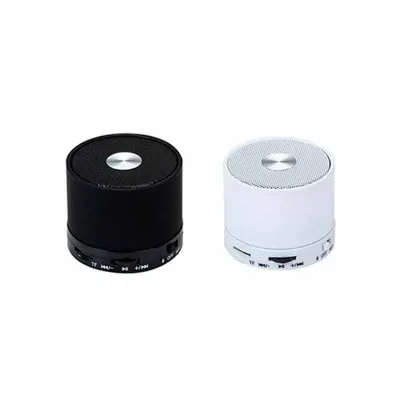 Caixa de som multimídia com Bluetooth e rádio FM. Material plástico resistente, possui: botão Off...