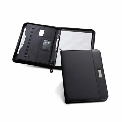 Pasta A4 com fechamento em zíper 