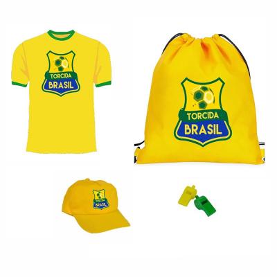 Kit Torcedor Copa do Mundo c/ 4 itens boné, camiseta, sacomochila e apito