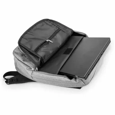 Bolsos internos da mochila para notebook