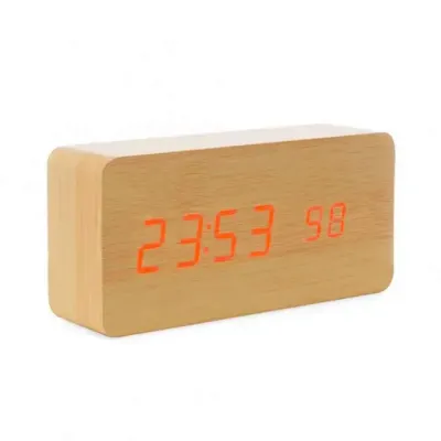 Relógio Personalizado de Madeira com Display LED
