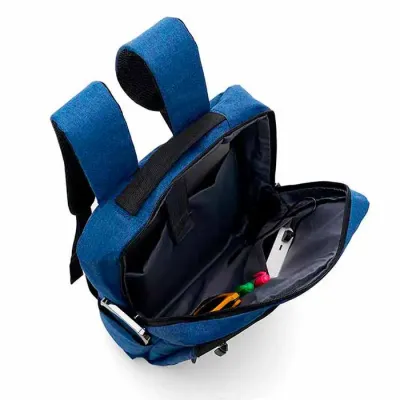 Mochila de Nylon 21L aberta