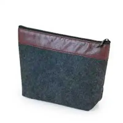 NÉCESSAIRE EM FELTRO