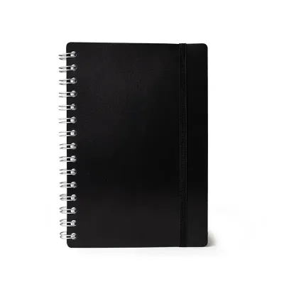 Agenda diária preta 2026 com espiral