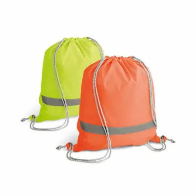 Sacola tipo mochila personalizada com elementos refletores