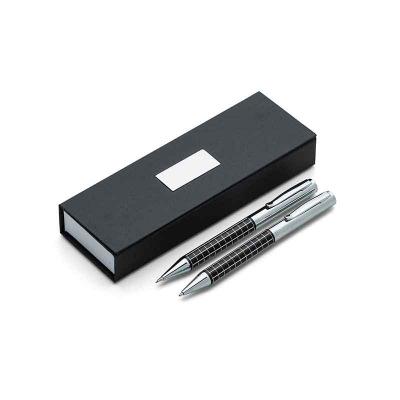 Conjunto de caneta e lapiseira em metal preta
