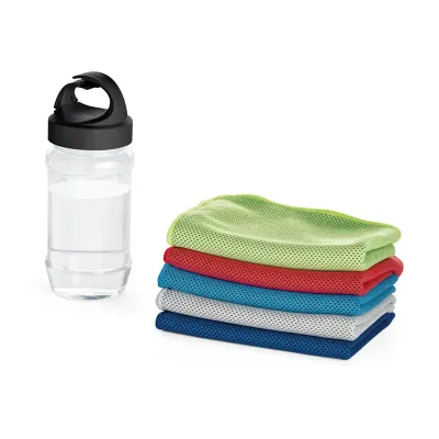 Kit toalha e garrafa