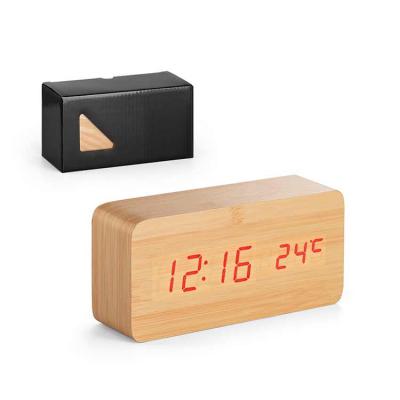 Relógio em MDF com alarme, termômetro e calendário