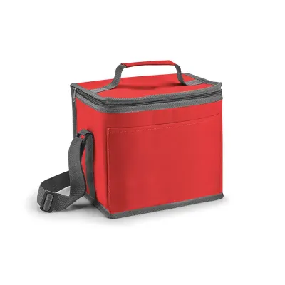 Bolsa térmica vermelha em 600D com alça ajustável.