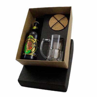 Kit cerveja artesanal em caixa de papel kraft