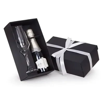 Kit espumante Chandon personalizado com taça e caixa exclusiva