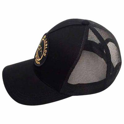 Boné modelo Truck personalizado com bordado