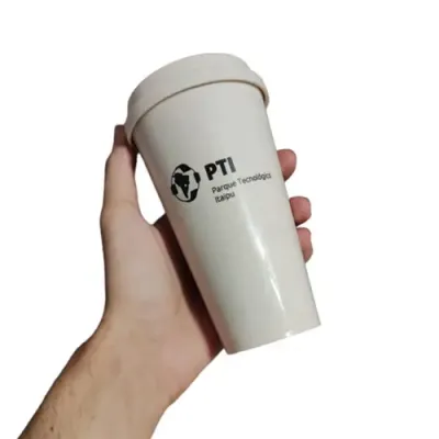 Copo ecológico com tampa