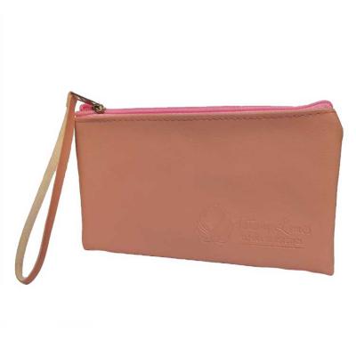 Necessaire Baixo Relevo marrom