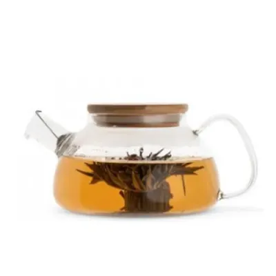 Bule de vidro borosilicato com líquido