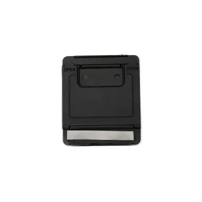 Suporte para celular compacto feito em plástico.