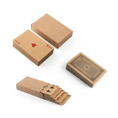 Baralho com 54 cartas clássicas 