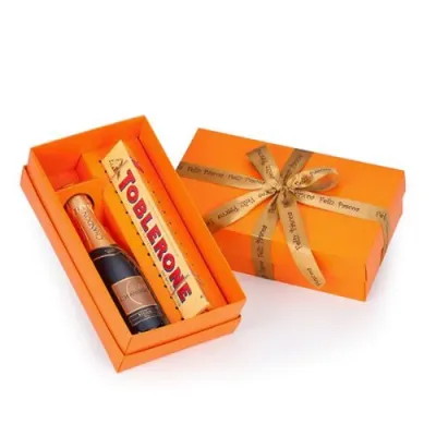 Kit com Chandon e Toblerone