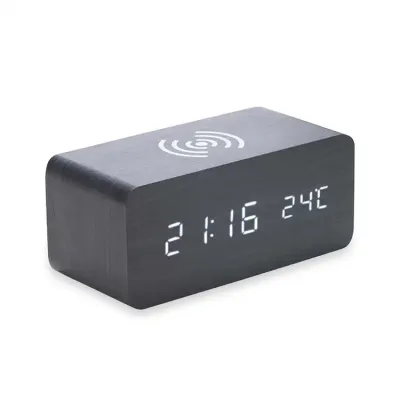 Relogio digital com carregamento USB e indução