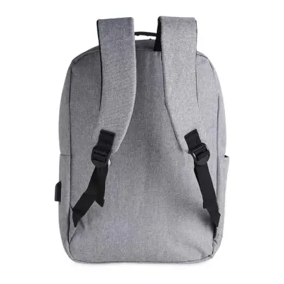 Mochila de Nylon 21L USB 3
