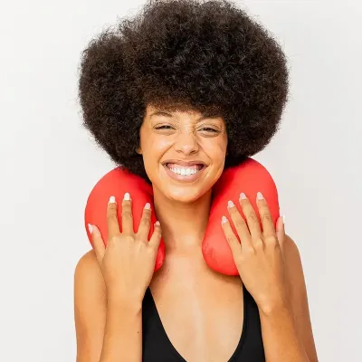 Almofada Pescoço Vermelha