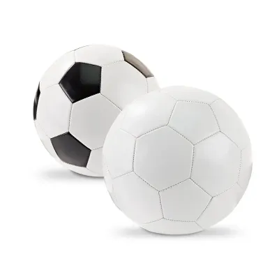 Bola de futebol com um design clássico em PVC