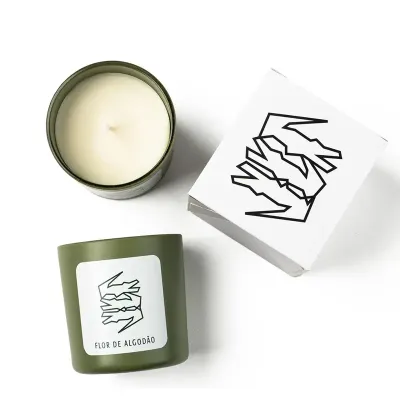 Vela Aromática personalizada com aroma escolhido pelo cliente em copo verde fosco