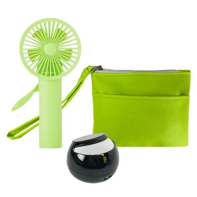 Caixa de som, mini cluth e ventilador verdes