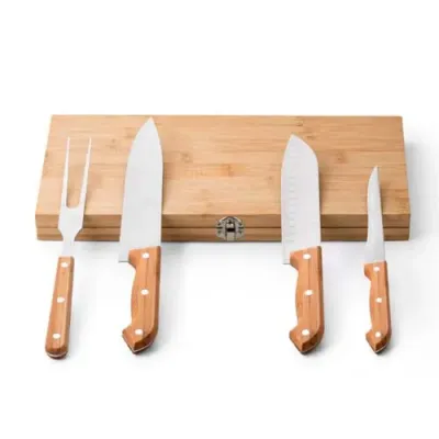 Kit churrasco em caixa de bambu