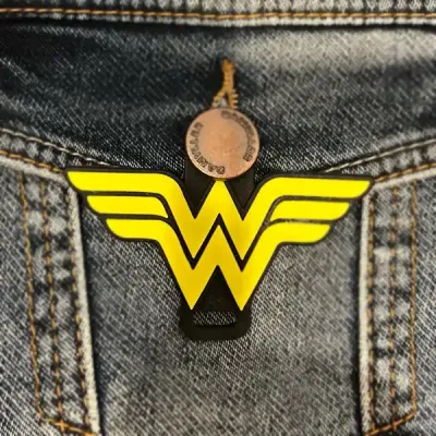 Enfeite emborrachado Mulher Maravilha
