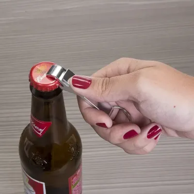 Abrindo garrafa