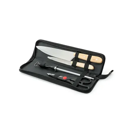 Kit churrasco 4 peças em estojo de nylon com alça