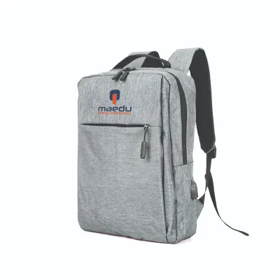 Mochila de Nylon USB 21L