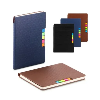 Caderno de anotações, com sticky notes, capa em material Sintético