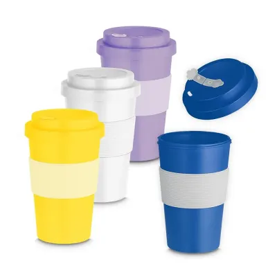 Copo Plástico em RPET: opções de cores