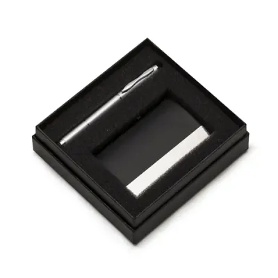 Kit executivo com 2 peças em estojo preto de papelão revestido com espuma interna