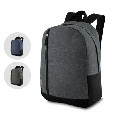 Mochila em poliéster 600D e interior em 210D.